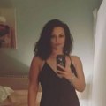 "Pričali su da me finansira bogataš, a ja čistim kuće na floridi" Anica je u jeku slave napustila Srbiju, a evo čime se danas…