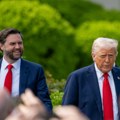 Vens stao u odbranu Trampa: "Papa neka se bavi crkvom, a ne američkom politikom"