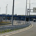 Obrušio se deo mosta na graničnom prelazu Gradiška između BiH i Hrvatske, prelaz zatvoren