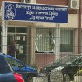 Direktor Instituta za majku i dete o izlivanju sumporne kiseline: Deca nisu u opasnosti, ne znam zašto su flaše bile tamo