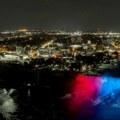 Prelepo: Nijagarini vodopadi u boji srpske trobojke (foto/video)