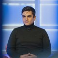Student Vladimir iz Mionice optužen na lokalnoj televiziji da je dobio 900.000 evra za rušenje države, sada strahuje za svoju…