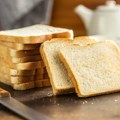 Buđav tost iz Srbije povučen sa tržišta Slovenije