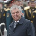Predsednik Dume: Izolovati poludelog Bajdena pre nego što pokrene svetski rat