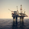 Cijene nafte rasle jer brodarske kompanije izbjegavaju Sueski kanal