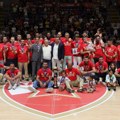 Košarkašima zvezde uručen trofej Super lige Srbije