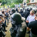 Nemačka: Sukobi demonstranata i policije tokom konvencije ekstremnodesničarske AfD