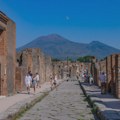 Škotski turista uhvaćen u krađi kamenja iz antičkog lokaliteta Pompeja