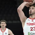 "Bejbi Jokić" preti pravom Jokiću i Srbiji: Rival Orlova u grupi srušio dosad nepobedive Litvance!