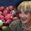 "Моја мајка Гроздана увек је овако фарбала јаја", чувена Локица поделила породични трик за савршена васкршња јаја