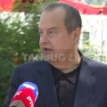 Ministar Dačić: Vatrogasci nisu napustili Dubovac