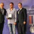 Ministar Selaković uručio „Boračke spomenice“ u Merošini