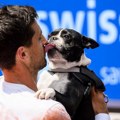 Pedro Kačin osvojio prvi ATP turnir u karijeri, pa proslavio sa - psom