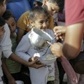 NVO: Deca u Gazi u riziku da umru od gladi, bolesti i dehridatacije