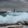 Snažna oluja stiže u Hrvatsku, udari groma tresli kao zemljotres: Upozoreni su na izuzetno opasno vreme