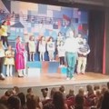 (VIDEO) Otkaz pred publikom u Pozorištu Puž: "Ucenjuju nas jer nismo poslušnici režima"