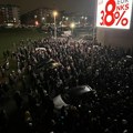 Grobari se okupili ispred Arene - podrška Obradoviću VIDEO