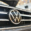 Profit Folksvagena se skoro prepolovio