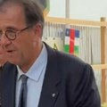 Diplomata se malo zaneo Francuski ambasador dovodio dovodio desetine žena mesečno u svoju rezidenciju prekršeni bezbednosni…