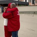 "Eksplodiraće mi srce" Sin posle 7 godina došao iz Amerike u Srbiju da iznenadi oca: Zbog njihovog susreta svi na internetu…