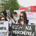 „Institucije su postale opasnost za žene“: Protesti na Kosovu zbog ubistva žene u Uroševcu