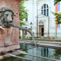 Osnovna škola u Sremskim Karlovcima od danas zatvorena, u martu propao plafon