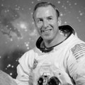 Preminuo astronaut misije Apolo 13 Džim Lovel