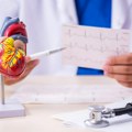 Fizički znaci koji mogu ukazivati na bolesti srca: Pratite izgled kože, stopala, desni
