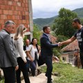 (Foto) Put u sigurniji dom: Obnavljaju se kuće porodicama sa Kosova, renoviranje finansira Kancelarija za KiM