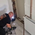 Porodica u Vranju premrla od straha! Otrovnica se uvukla u zid kuće: "Kako je ušla, ne ostavljam vrata otvorena?!" Pozvali…