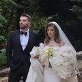 Naš glumac (52) se oženio 23 godine mlađom: Podelio snimak prvog plesa, porodica branila vezu zbog vere (foto)