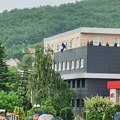 Određen pritvor učesniku protesta protiv dolaska Rašićevog zamenika u Leposavić
