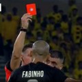 Fabinjo pocrveneo, K. Ronaldo kaznio iz penala (VIDEO)