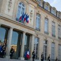 Kome verovati u Parizu? Ministar spoljnih poslova tvrdi da Francuzi neće umirati za Ukrajinu