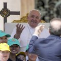 Италијански медији: Папа употребио погрдни израз за геј особе
