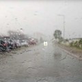 U sekundi je nastao haos, nebo se otvorilo, potop se sručio na grad! Dramatične scene u Podgorici! Objavljen novi snimak…