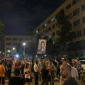 Protest ispred PU 29. novembar: Blokiran Bulevar despota Stefana (foto)