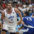 Sa Eurobasketa stiglo priznanje za Jokića: Pored NBA zvezde stoji jedan momak sa Kosova, a drugi sa Ohrida