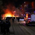 Zapaljene stranačke prostorije, na ulicama desetine hiljada ljudi u sukobu sa policijom: Tenzije u Bugarskoj se ne smiruju…