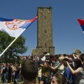 Međunarodna zajednica Prištini: Upotreba simbola i zastava zajednica ustavom zaštićeno pravo