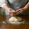 Recept za pogaču bez kvasca koja uspeva i početnicima: Mekana i vazdušasta - osvaja na prvi zalogaj