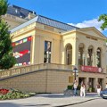 Savremena umetnost i staromodni novac