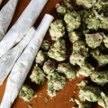 Zaplenjena tri kilograma marihuane, uhapšena dvojica osumnjičenih