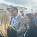 Čoveče, vi ste te fabrike doveli Krajišnici oduševljeno pozdravljaju predsednika Vučića (video)