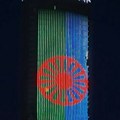 Točak i zeleno-plava zastava na nebu iznad Save: Svetski dan Roma obeležen na Kuli Beograd