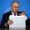 Putin od rukovodstva Oružanih snaga Rusije dobio informacije o situaciji u Kursku