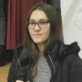 „Ovo nije protest, ovo je neizdrž više!“: Ko je niška studentkinja Anđela Jeremić, koja je proglasila blokadu…