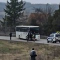 Susret studenata i autobusa sa pristalicama SNS-a između Svrljiga i Niša