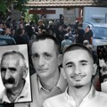 Uživo počelo opelo za nastradale članove porodice Jokić Stotine ljudi u porti crkve na Oplencu: Prisutna i lekarska ekipa…