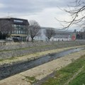 Užas u Donjoj Lokošnici: Beba pala sa stepeništa porodične kuće, zadobila teške povrede